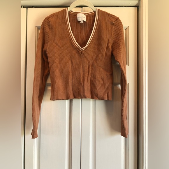 Pink Rose khaki & white, XL, long sleeve waist crop sweater - Picture 1 of 12